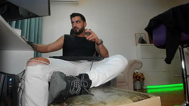 welcometo hell online show from 09/21/25, 04:14