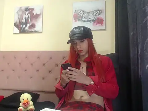 Angiee Ts online show from 09/17/25, 12:29