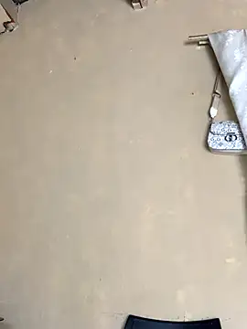 Snapshot of SEXY_TOKYOxxx chatting on 10/15/25, 01:11 SEXY TOKYOxxx online show from 10/15/25, 01:11