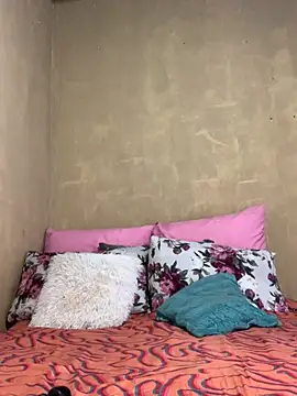 Snapshot of SEXY_TOKYOxxx chatting on 10/19/25, 08:04 SEXY TOKYOxxx online show from 10/19/25, 08:04