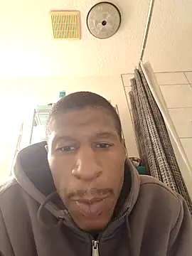 Snapshot of willywonka7793 chatting on 01/08/25, 07:13 willywonka7793 online show from 01/08/25, 07:13