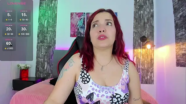 Snapshot of tatiana_sc chatting on 01/30/25, 01:21 tatiana sc online show from 01/30/25, 01:21