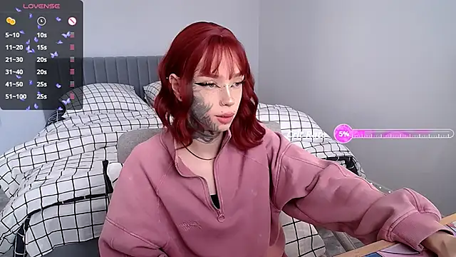 Tanya M online show from 09/15/25, 05:18