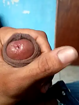 Snapshot of Cezinhamor chatting on 09/25/25, 08:12 Cezinhamor online show from 09/25/25, 08:12