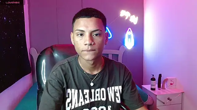 OwenStone  online show from 12/09/24, 07:50
