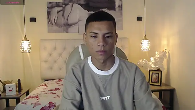OwenStone  online show from 01/05/25, 07:49