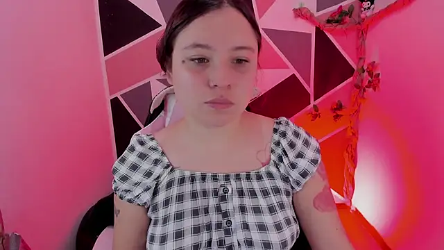 Snapshot of Carol_Pinter chatting on 02/24/26, 03:32 Carol Pinter online show from 02/24/26, 03:32