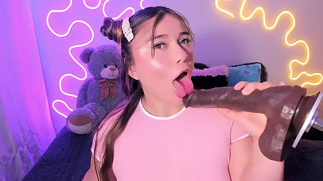 Isa belaa online show from 09/24/25, 03:37