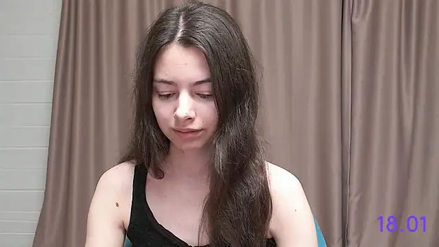 Snapshot of sweet_sweet_angel chatting on 01/18/26, 02:54 sweet sweet angel online show from 01/18/26, 02:54