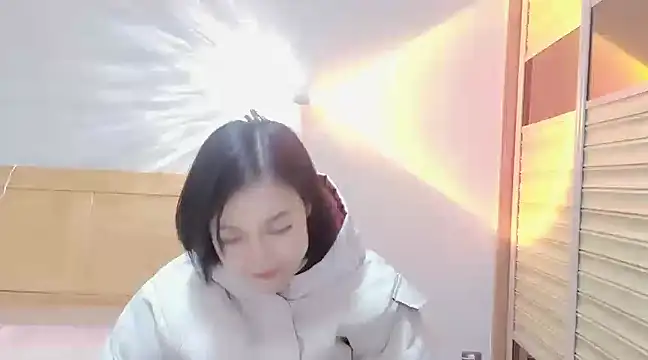 Linda-LL online show from 12/15/24, 12:38