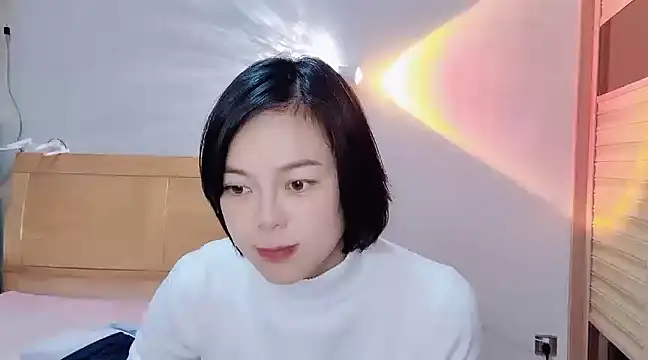 Linda-LL online show from 12/26/24, 04:43