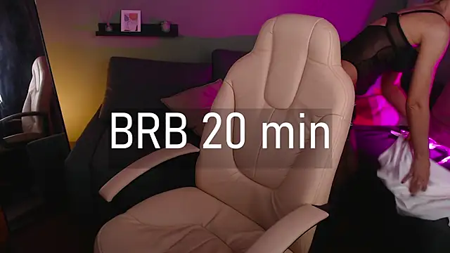 Fay Dunaway online show from 12/03/24, 03:33