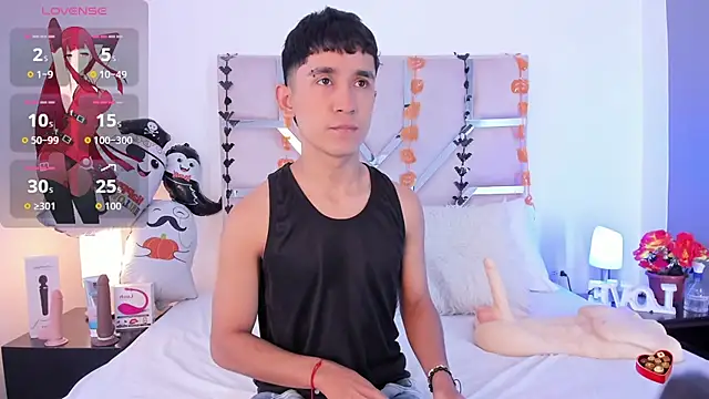 Thayler jones online show from 10/03/25, 11:18