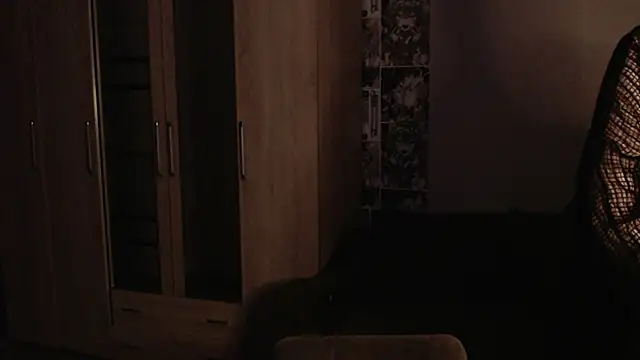 Snapshot of scarlettharrison09 chatting on 12/16/24, 06:49 scarlettharrison09 online show from 12/16/24, 06:49