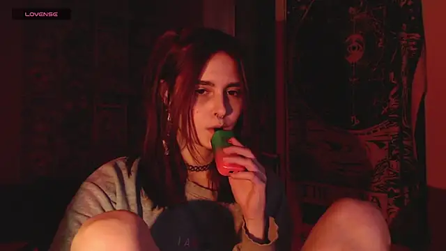 Snapshot of scarlettharrison09 chatting on 10/30/25, 07:03 scarlettharrison09 online show from 10/30/25, 07:03