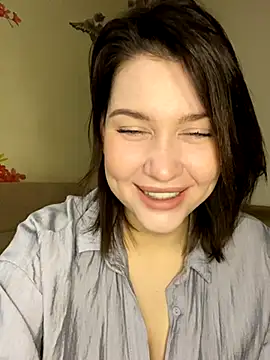 KikiWatson online show from 12/05/24, 05:15