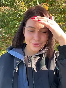 KikiWatson online show from 09/27/25, 05:56