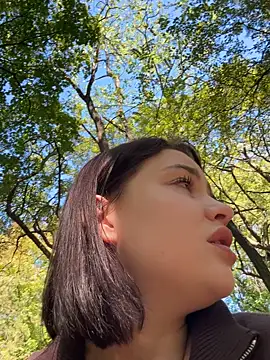 KikiWatson online show from 10/05/25, 09:40