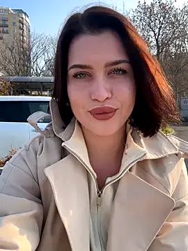 Snapshot of KikiWatson chatting on 11/09/25, 07:06 KikiWatson online show from 11/09/25, 07:06