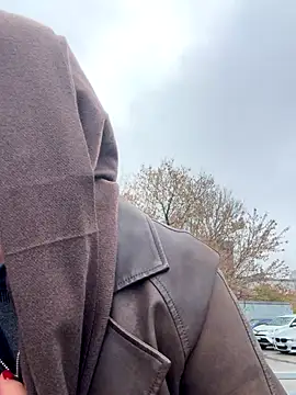 Snapshot of KikiWatson chatting on 11/14/25, 07:18 KikiWatson online show from 11/14/25, 07:18