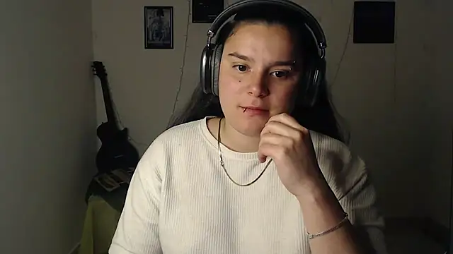 Nika 1  online show from 09/19/25, 06:52