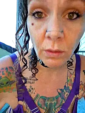 thatonespicychick online show from 09/14/25, 11:04