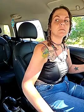 thatonespicychick online show from 09/28/25, 06:24