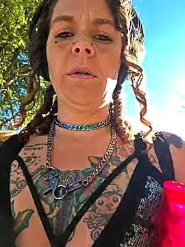 thatonespicychick online show from 10/22/25, 04:40