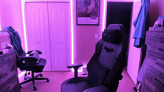 Snapshot of Sissydream123 chatting on 01/06/25, 07:42 Sissydream123 online show from 01/06/25, 07:42