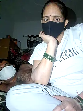 menakshiiikaur online show from 09/18/25, 05:26