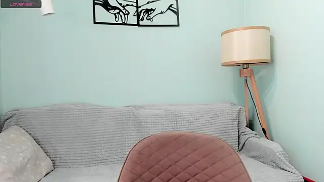 AlodiaHamblett online show from 12/22/24, 07:33
