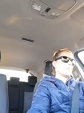 Snapshot of uber_babe chatting on 12/20/24, 06:40 uber babe online show from 12/20/24, 06:40