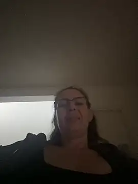 Snapshot of uber_babe chatting on 12/24/24, 07:44 uber babe online show from 12/24/24, 07:44