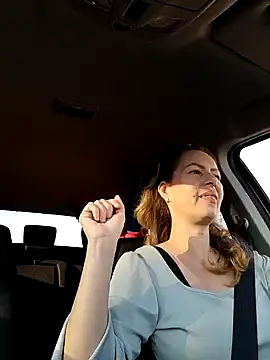 Snapshot of uber_babe chatting on 01/02/25, 12:57 uber babe online show from 01/02/25, 12:57