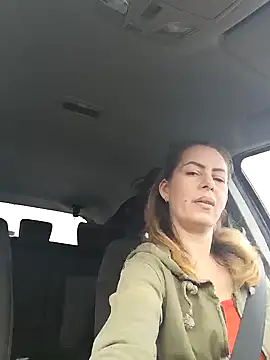 Snapshot of uber_babe chatting on 01/03/25, 11:46 uber babe online show from 01/03/25, 11:46