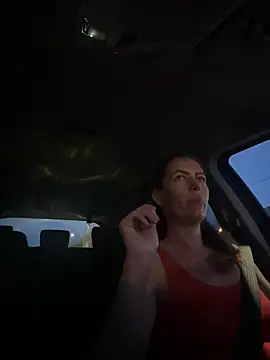 Snapshot of uber_babe chatting on 01/03/25, 03:12 uber babe online show from 01/03/25, 03:12