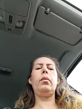 Snapshot of uber_babe chatting on 02/16/25, 11:05 uber babe online show from 02/16/25, 11:05