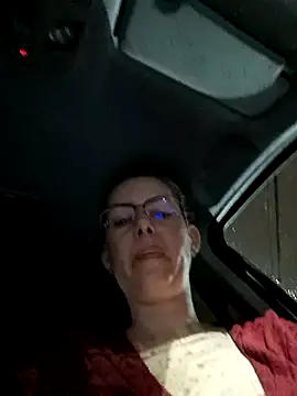 Snapshot of uber_babe chatting on 03/03/25, 11:55 uber babe online show from 03/03/25, 11:55