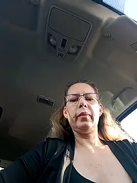 Snapshot of uber_babe chatting on 02/09/26, 10:52 uber babe online show from 02/09/26, 10:52