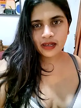 Snapshot of chanu174174 chatting on 09/18/25, 04:47 chanu174174 online show from 09/18/25, 04:47