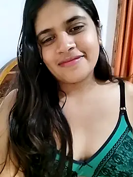 Snapshot of chanu174174 chatting on 09/28/25, 04:51 chanu174174 online show from 09/28/25, 04:51