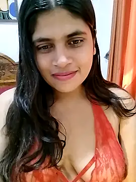 Snapshot of chanu174174 chatting on 10/19/25, 04:35 chanu174174 online show from 10/19/25, 04:35