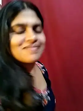 Snapshot of chanu174174 chatting on 10/21/25, 08:37 chanu174174 online show from 10/21/25, 08:37