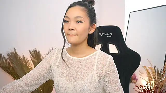 Peopleneedlove144 online show from 01/17/25, 05:32