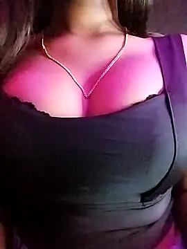 Snapshot of Esha_Babyy chatting on 01/03/25, 04:37 Esha Babyy online show from 01/03/25, 04:37