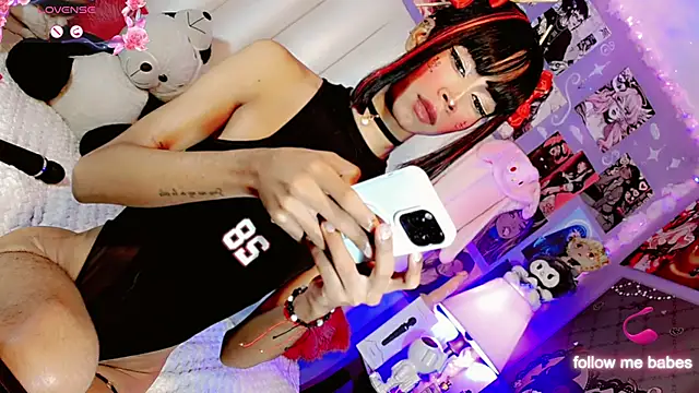 Snapshot of Jadee_Ariell chatting on 09/30/25, 03:17 Jadee Ariell online show from 09/30/25, 03:17