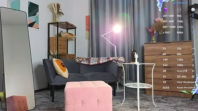 Snapshot of MimiLoll chatting on 02/08/25, 12:49 MimiLoll online show from 02/08/25, 12:49