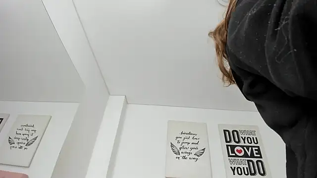 michell taylor   online show from 01/03/25, 04:00