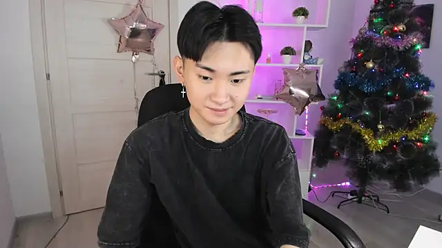 Snapshot of Miram_Yu chatting on 12/26/24, 03:38 Miram Yu online show from 12/26/24, 03:38