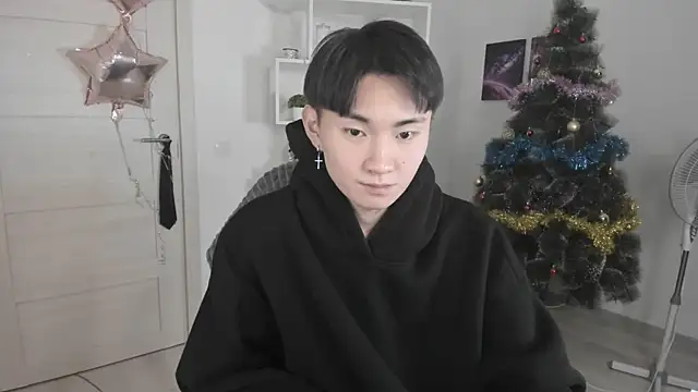 Snapshot of Miram_Yu chatting on 01/05/25, 05:30 Miram Yu online show from 01/05/25, 05:30